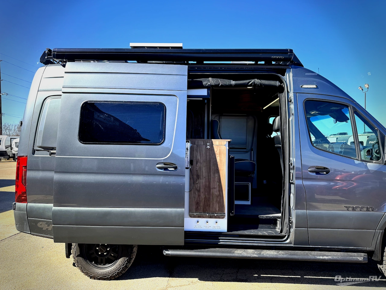 2023 Tiffin GH1 GH1 Photo 5