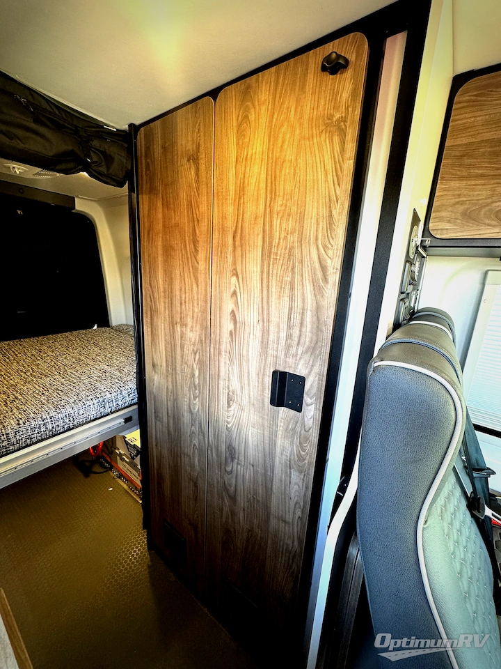 2023 Tiffin GH1 GH1 Photo 10