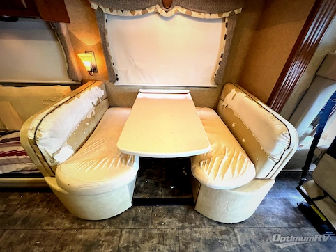 2015 Thor Challenger 37LX RV Photo 2