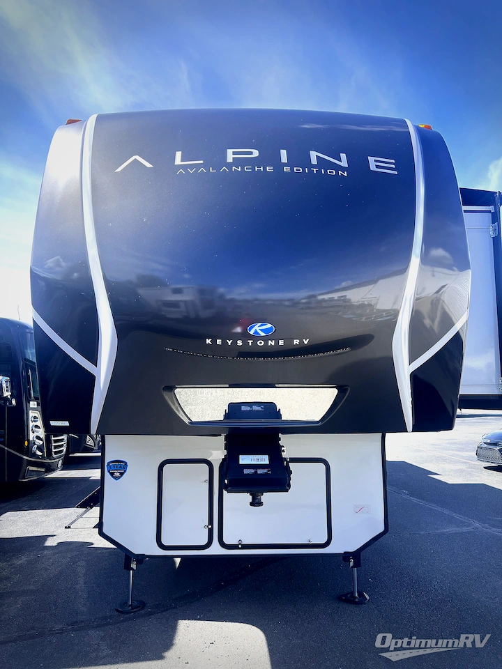 2025 Keystone Alpine Avalanche Edition 366LS Photo 2