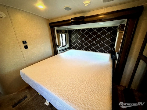 2019 Keystone Montana 3791RD RV Photo 4