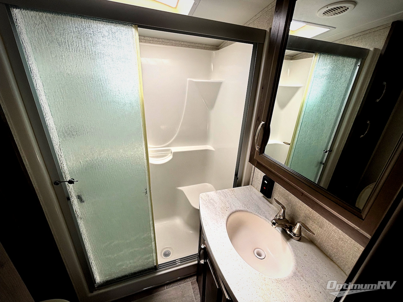 2019 Keystone Montana 3791RD Photo 15
