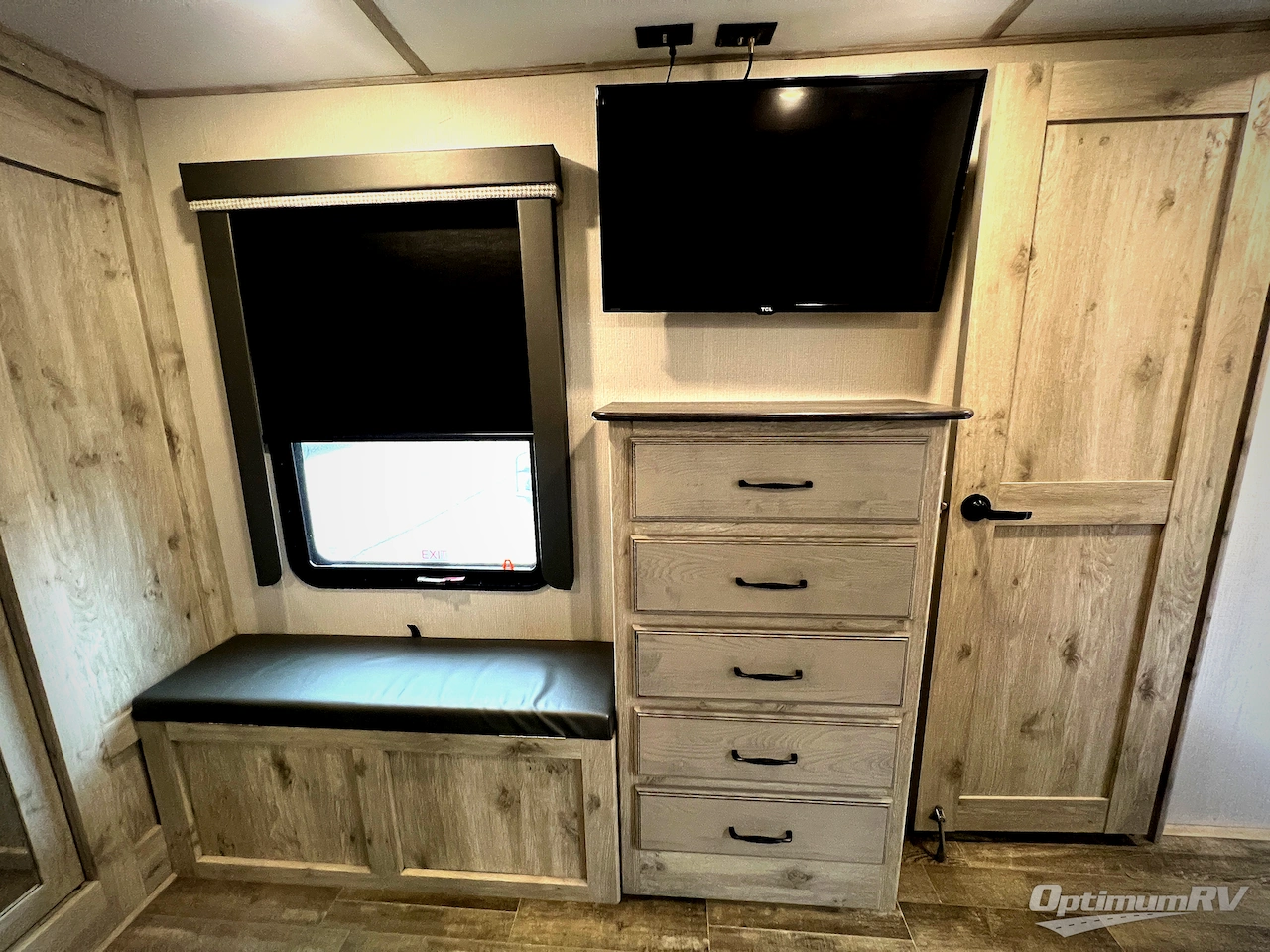 2023 Keystone Avalanche 390DS Photo 19