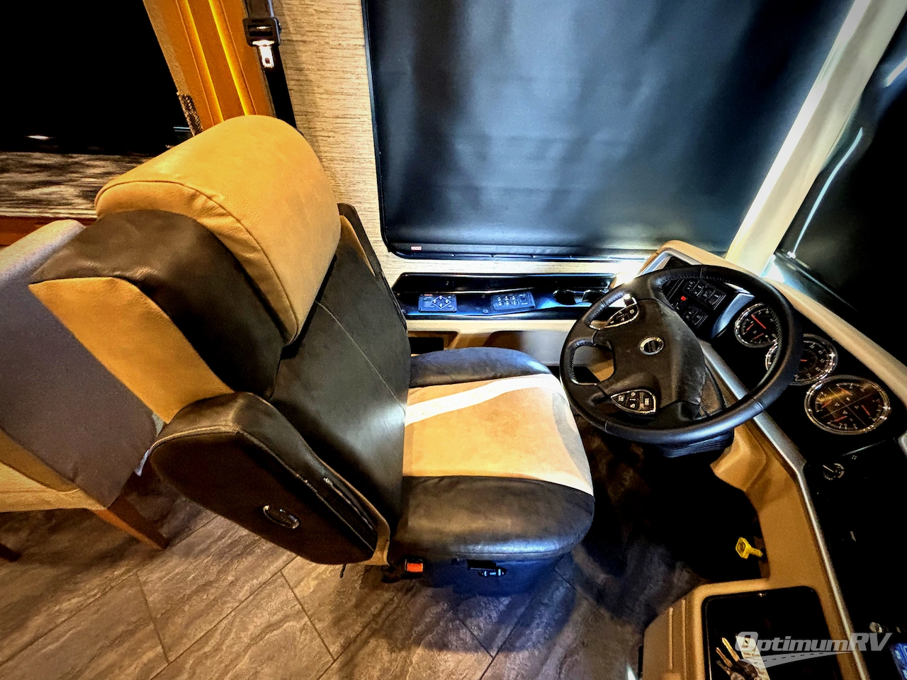 2018 Newmar Ventana LE 4042 Photo 7