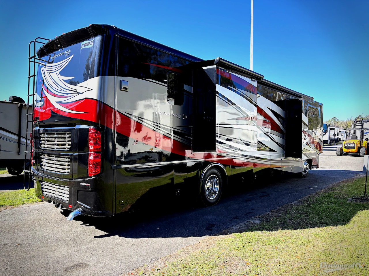 2018 Newmar Ventana LE 4042 Photo 2