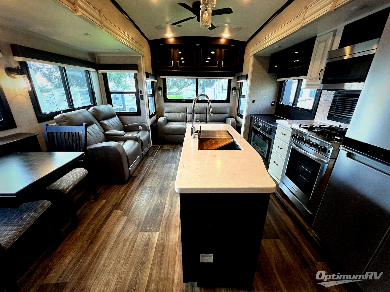 2022 Jayco North Point 310RLTS Photo 21