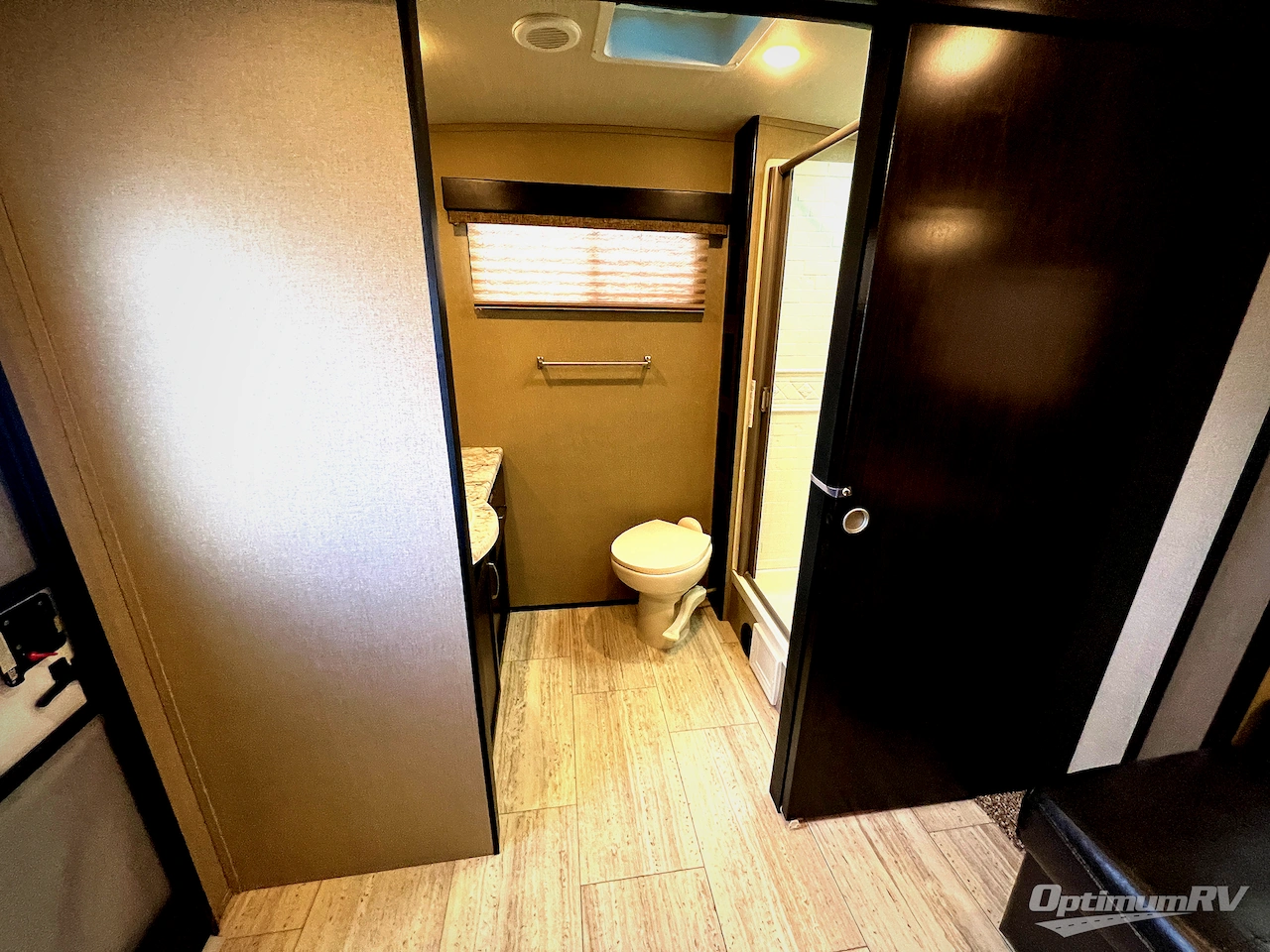 2019 Grand Design Imagine 2150RB Photo 20