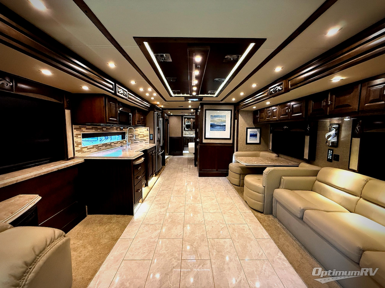 2019 Tiffin Phaeton 37 BH Photo 5