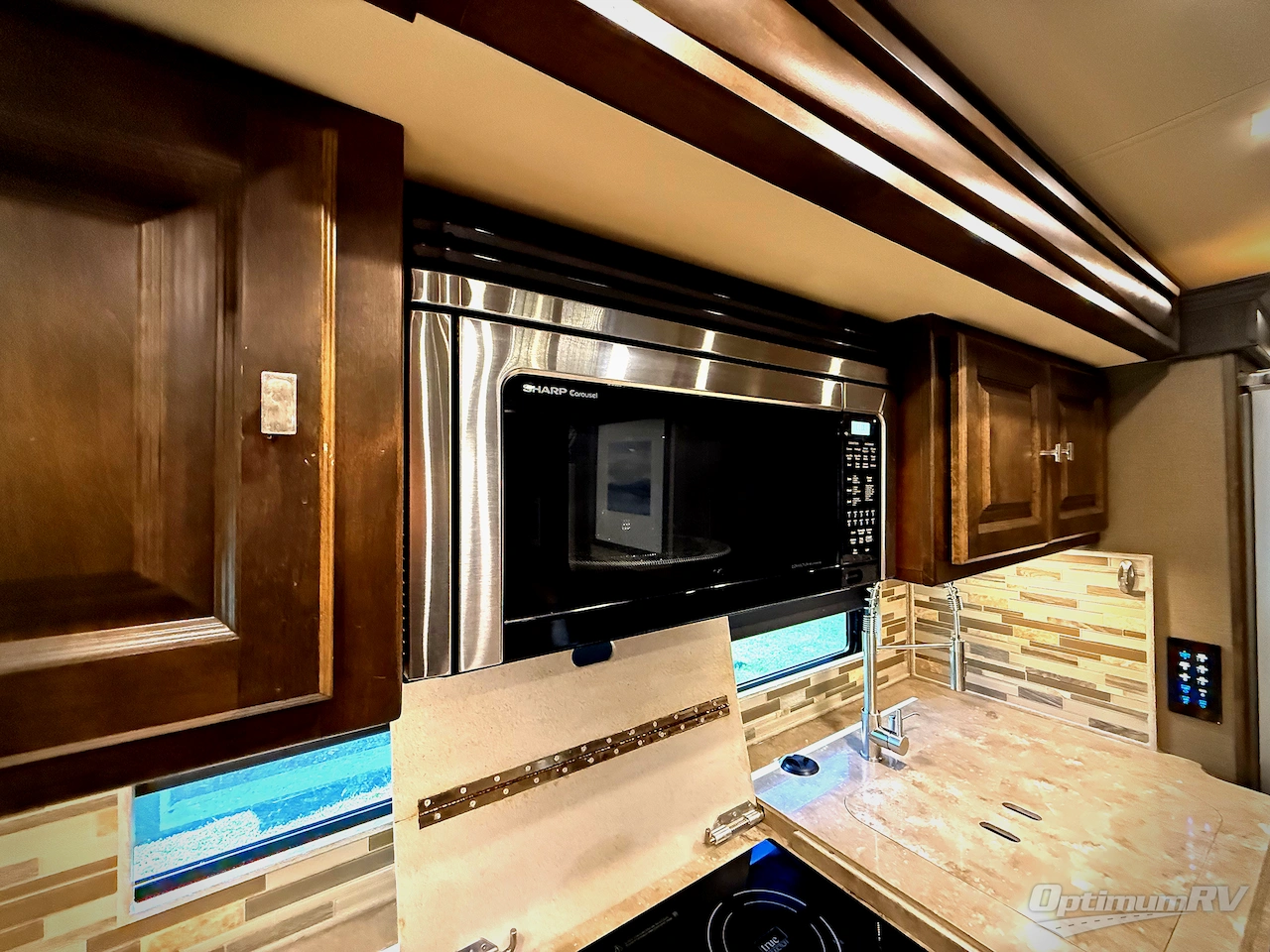 2019 Tiffin Phaeton 37 BH Photo 20