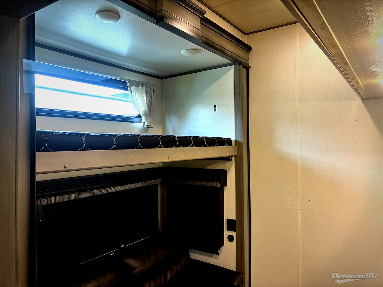 2023 Keystone Montana 3857BR Photo 13