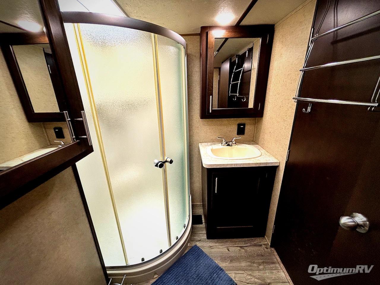 2018 Forest River Cherokee Wolf Pack 325PACK13 Photo 9