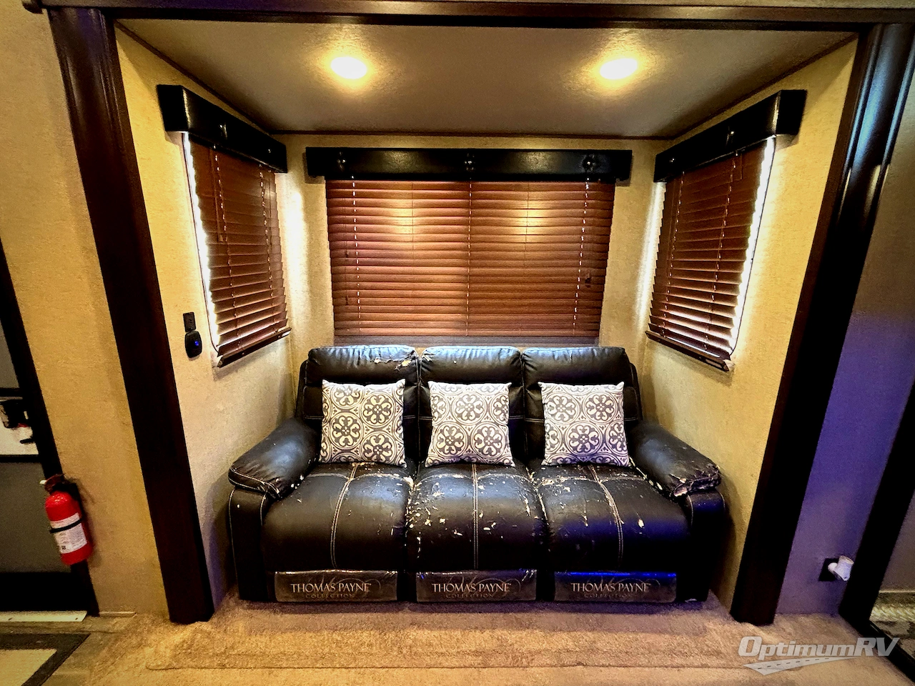 2018 Forest River Cherokee Wolf Pack 325PACK13 Photo 12