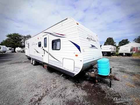 Used 2011 Jayco Jay Flight G2 32BHDS Featured Photo