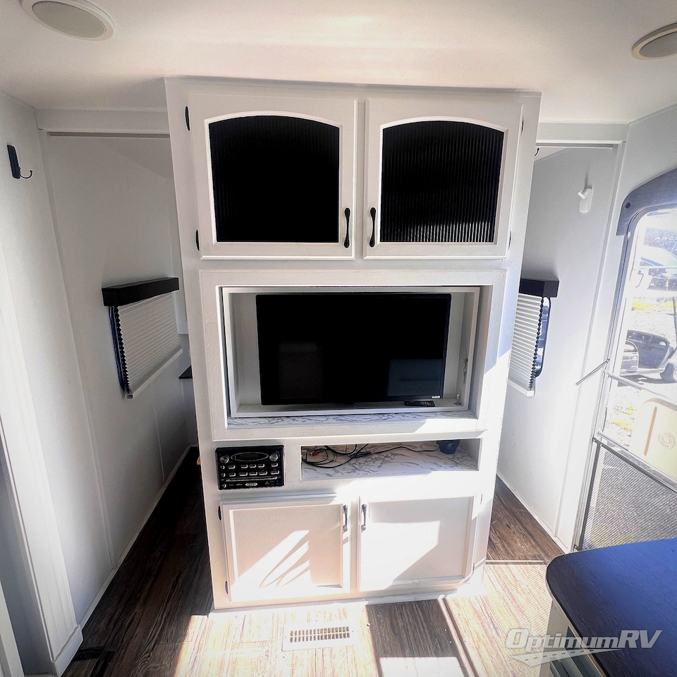 2011 Jayco Jay Flight G2 32BHDS Photo 1