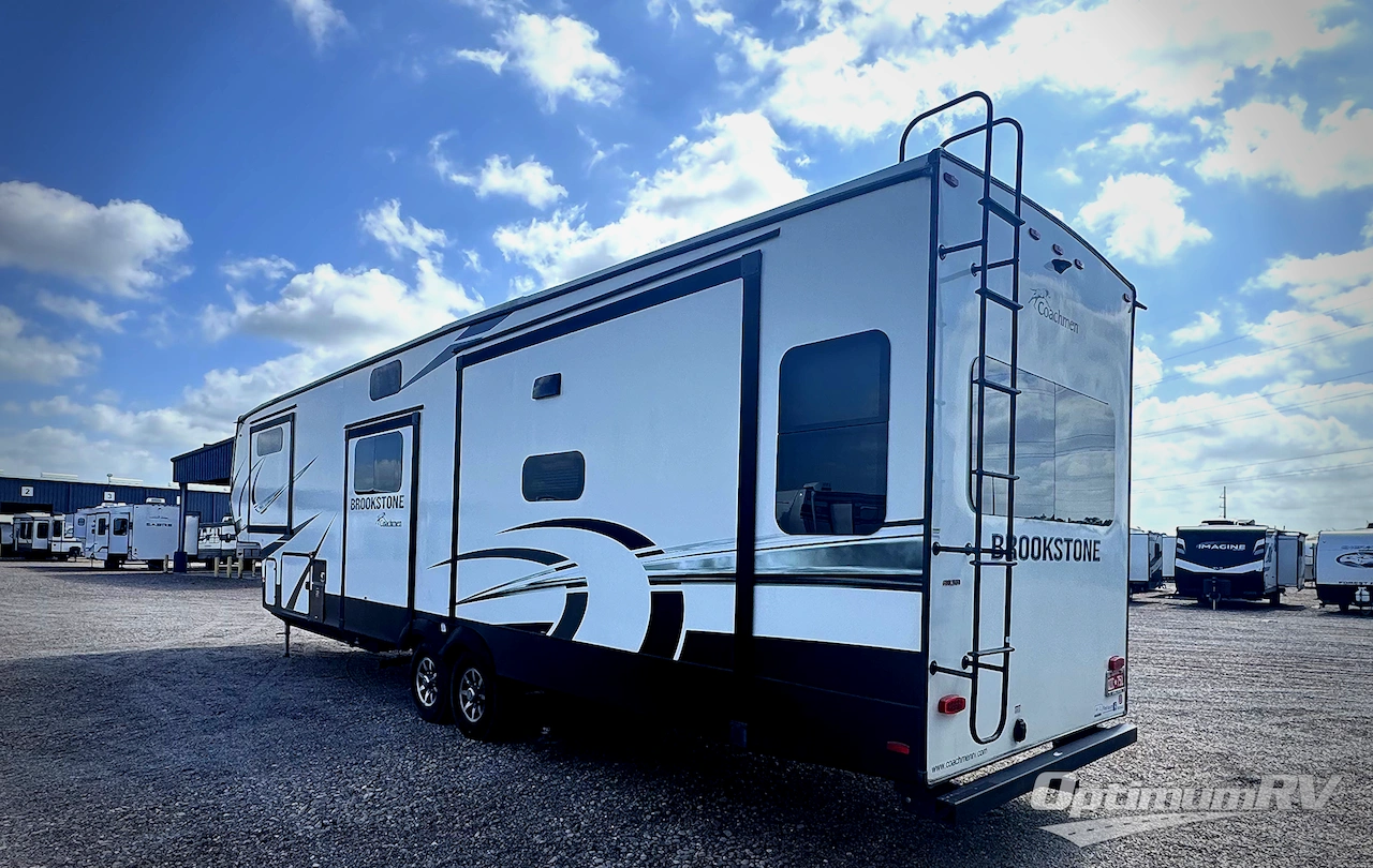 2023 Coachmen Brookstone 398MBL Photo 3