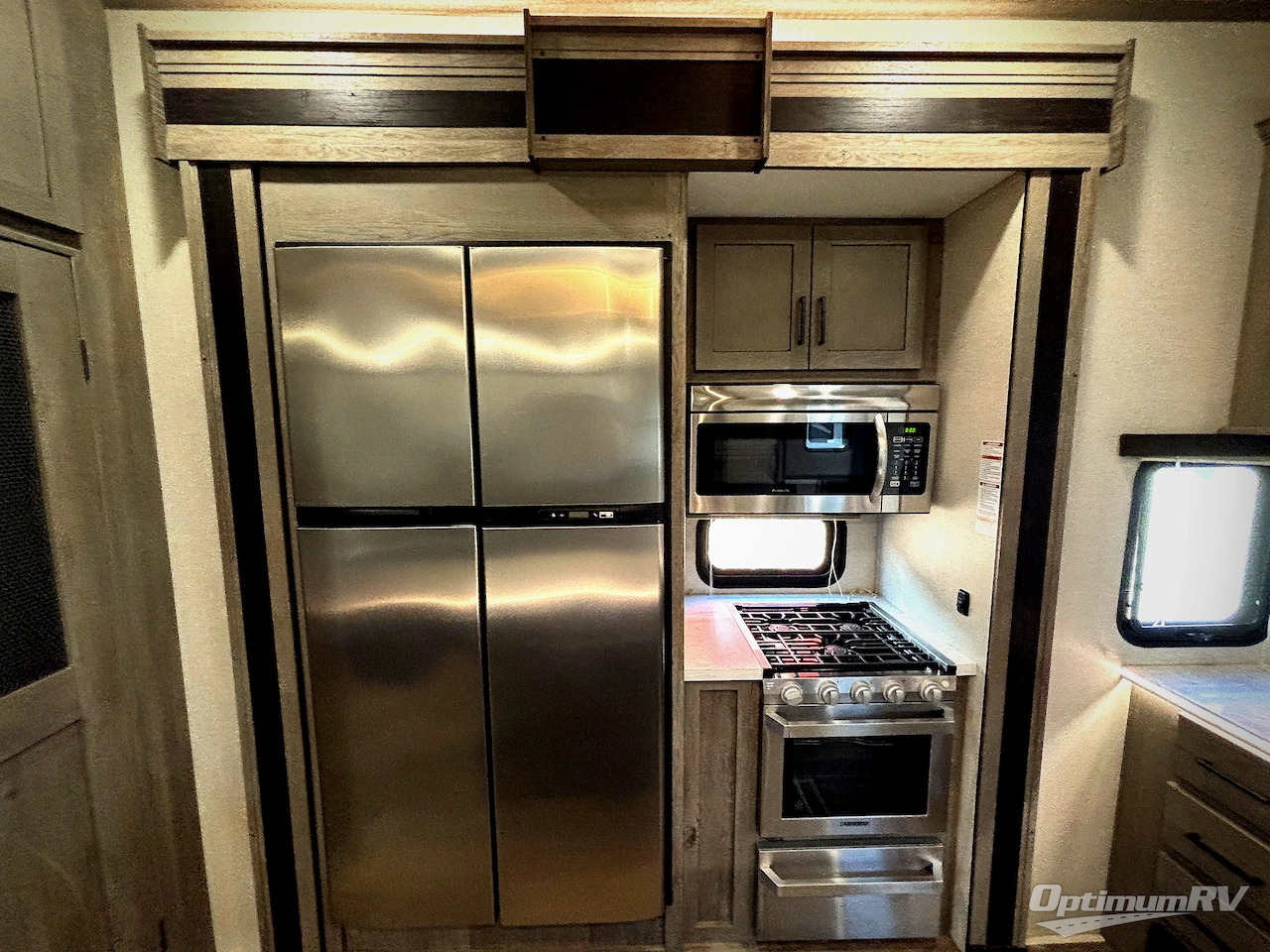 2019 Keystone Raptor 415 Photo 17