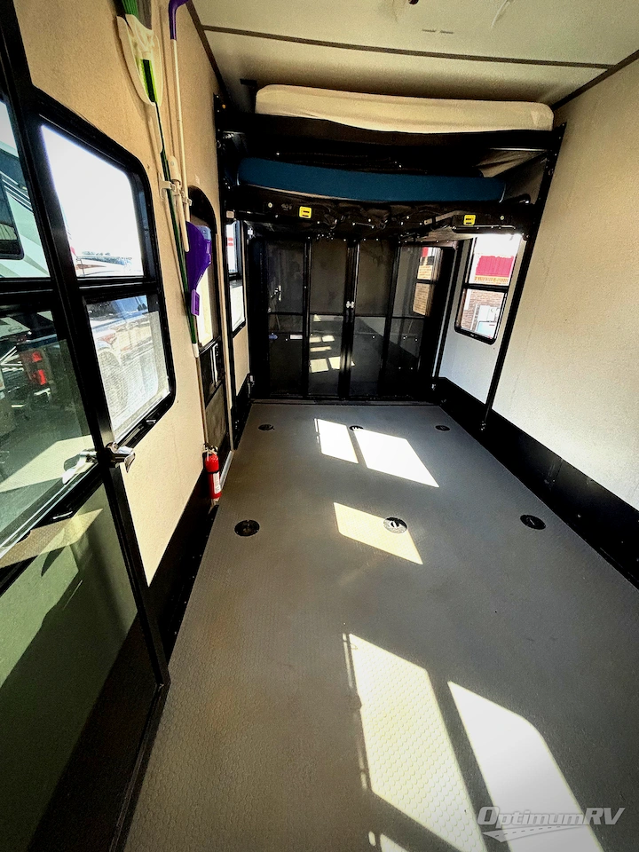 2019 Keystone Raptor 415 Photo 19