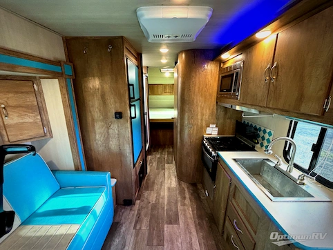 2021 Gulf Stream Vintage Cruiser 23RSS RV Photo 2