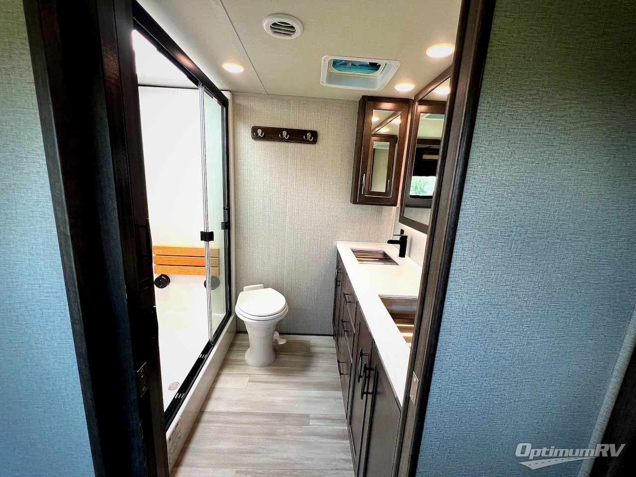 2022 Grand Design Solitude 390RK Photo 19