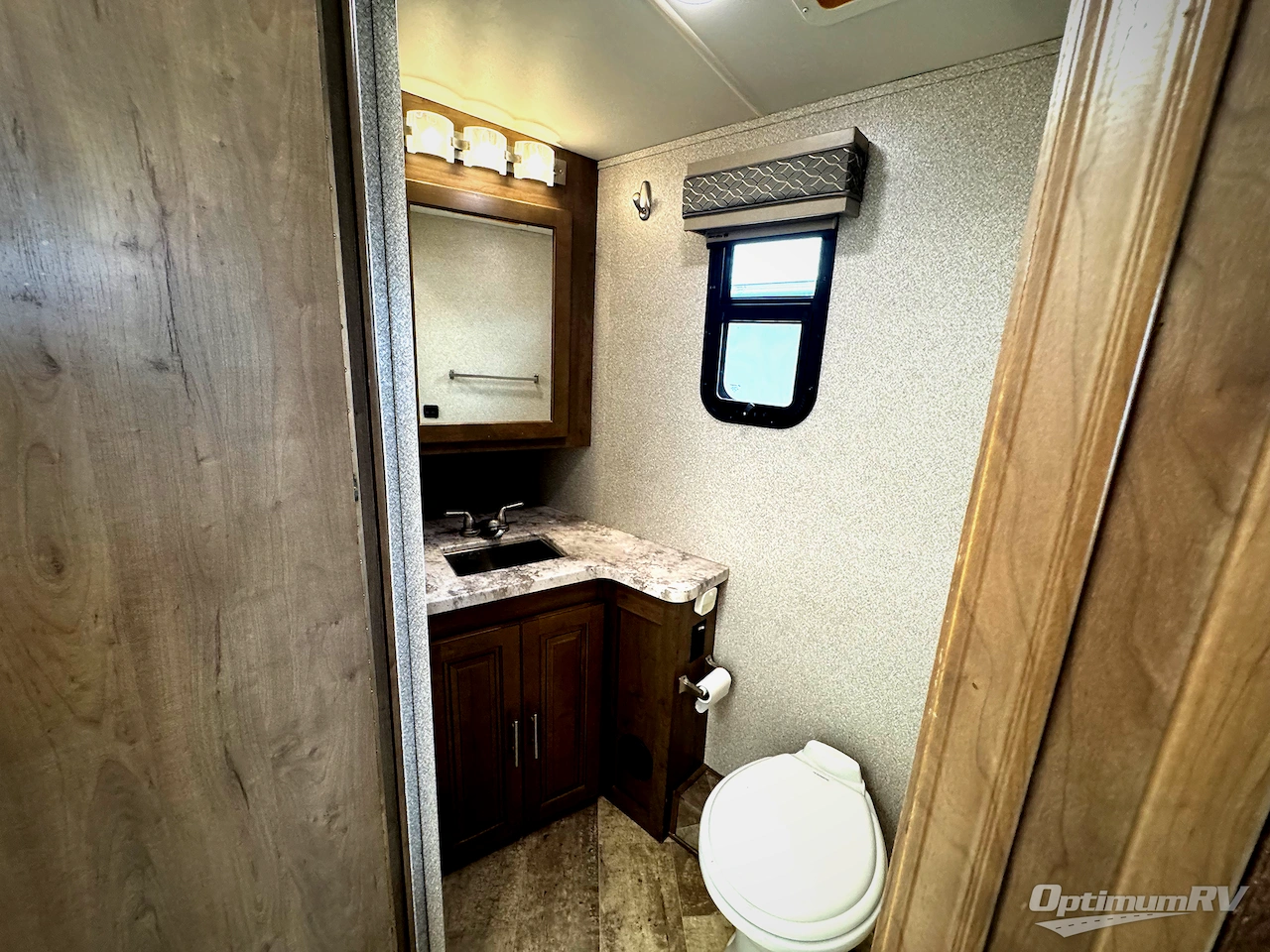 2019 Forest River Georgetown 5 Series 31L Photo 12
