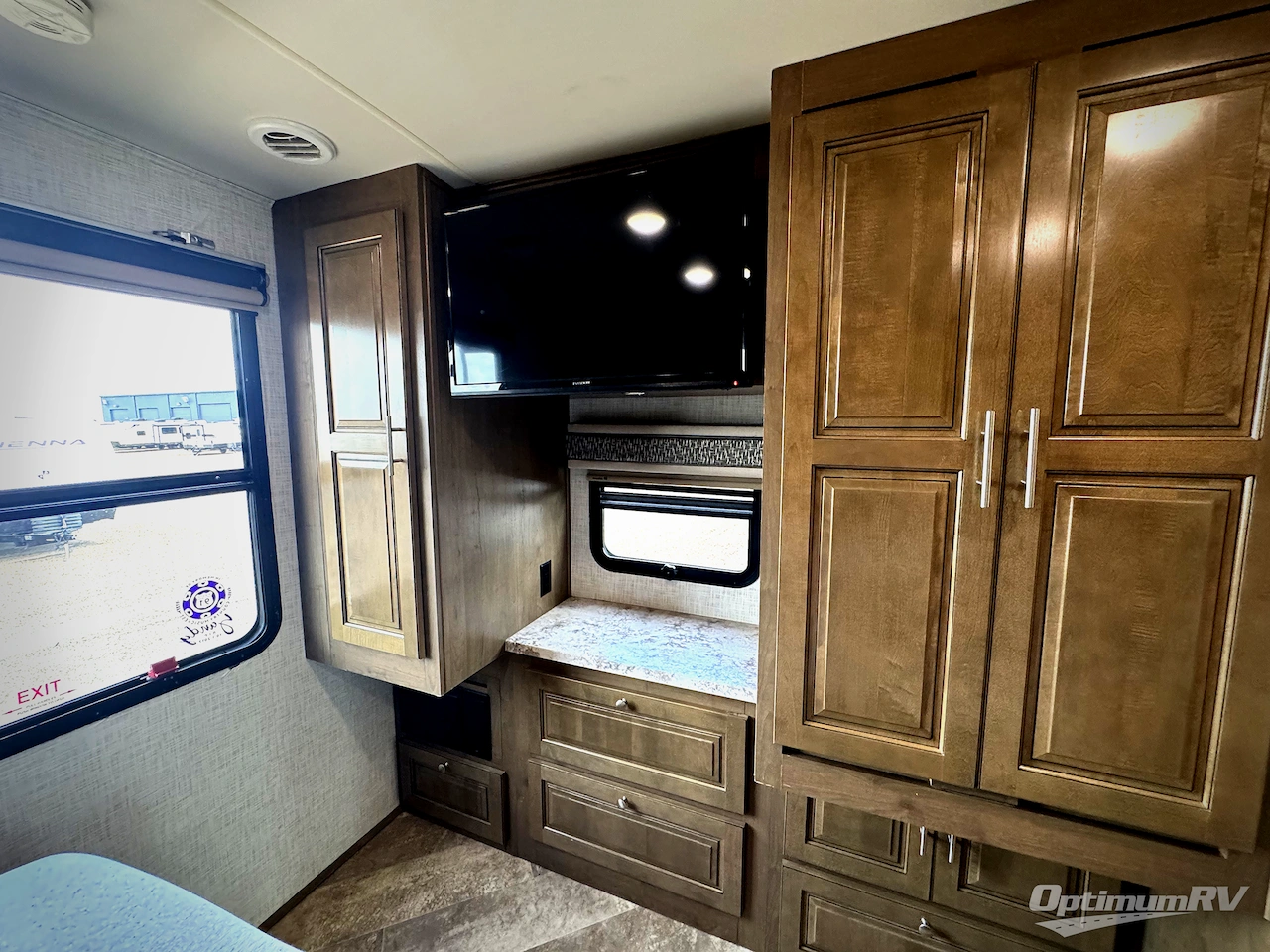 2019 Forest River Georgetown 5 Series 31L Photo 14