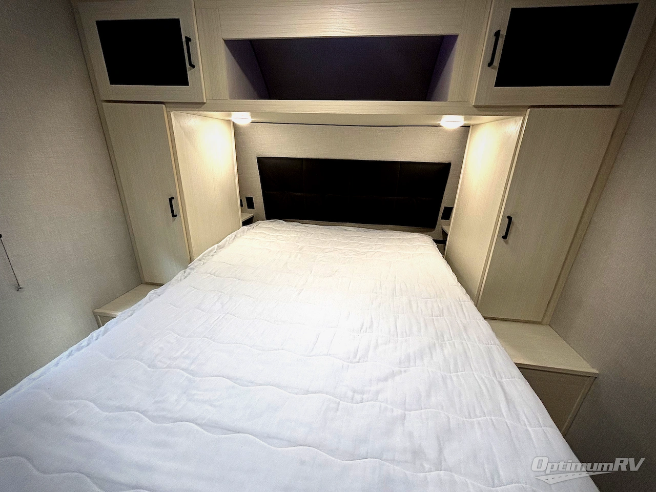 2021 Venture Stratus Ultra-Lite SR261VRK Photo 10