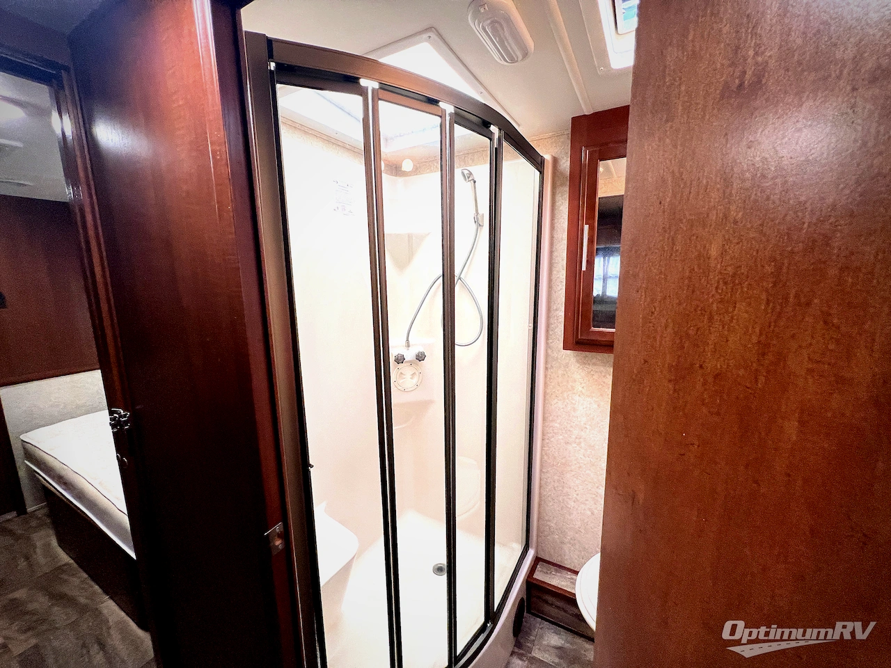2016 Forest River Georgetown 364TS Photo 15