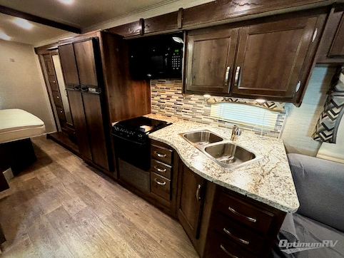 2018 Jayco Alante 29S RV Photo 2