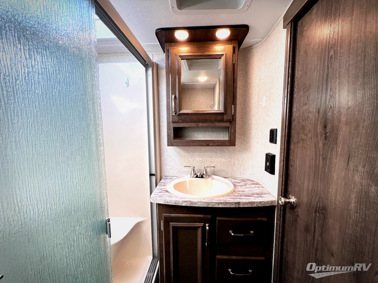 2018 Keystone Montana High Country 305RL Photo 5