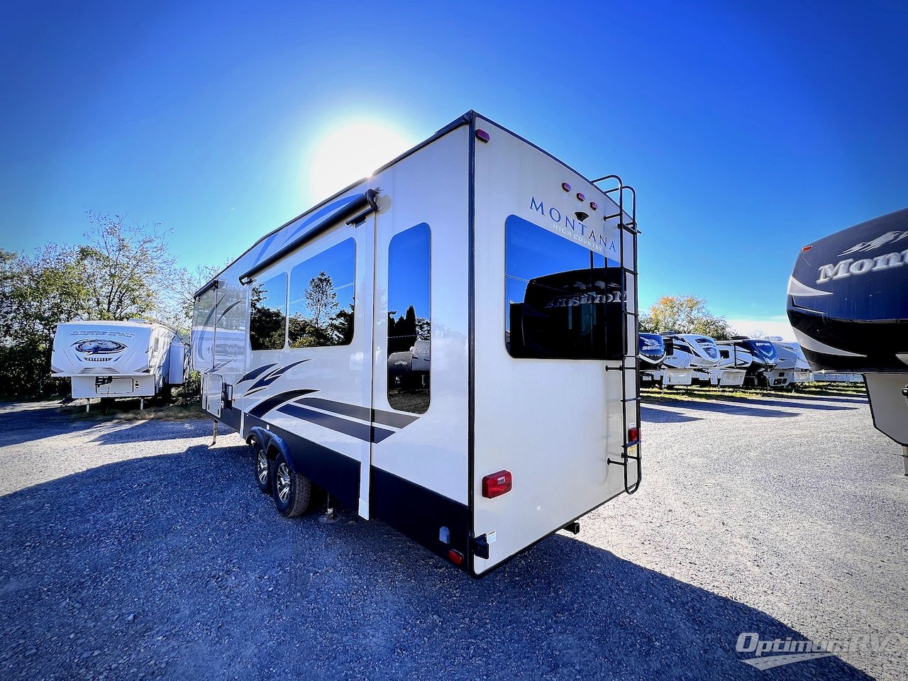 2018 Keystone Montana High Country 305RL Photo 2