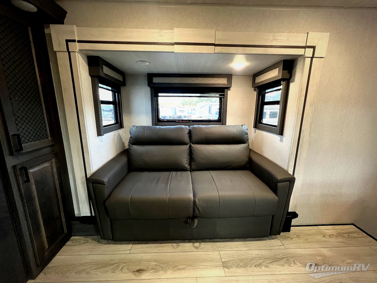 2025 East To West Ahara 380FL Photo 10