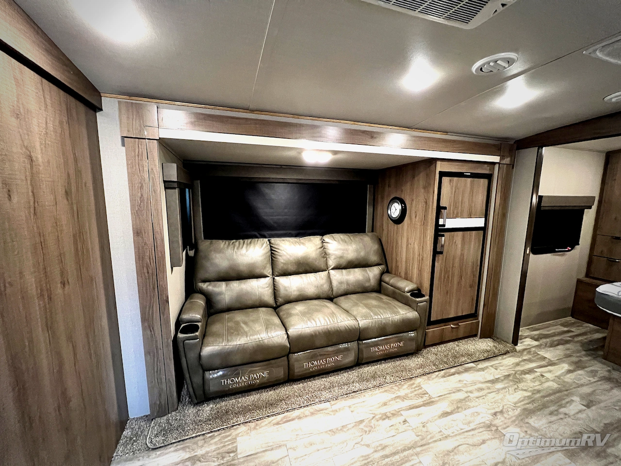 2020 Grand Design Imagine 2150RB Photo 6