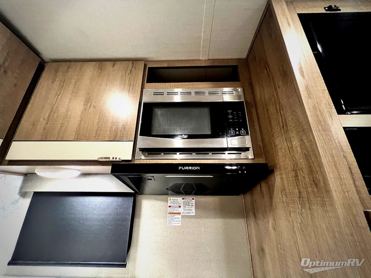 2020 Grand Design Imagine 2150RB Photo 9