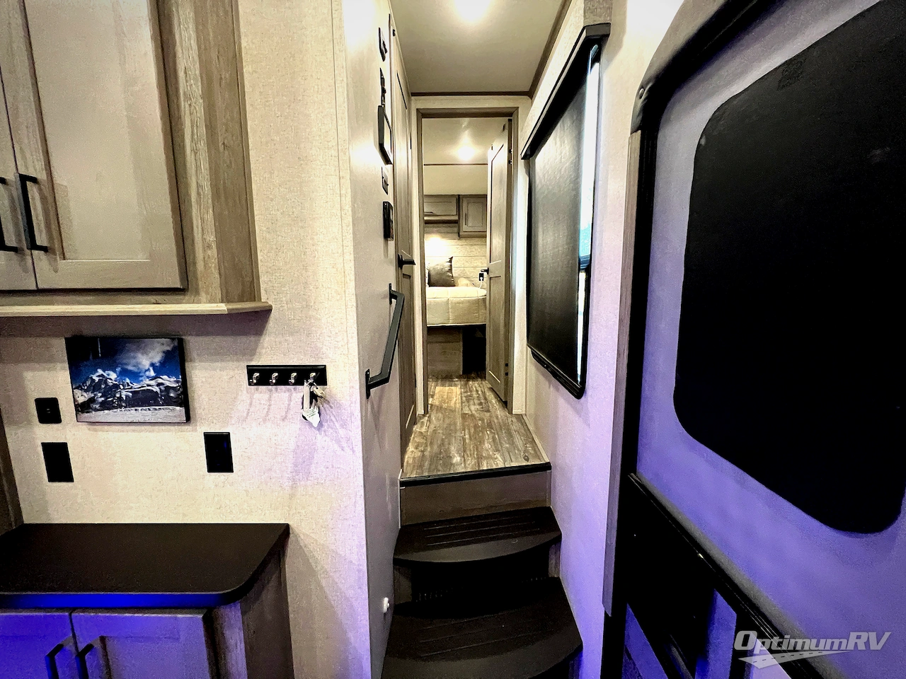 2021 Keystone Raptor 351 Photo 16