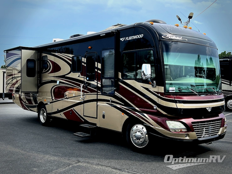 2011 Fleetwood Southwind 36D RV Photo 1