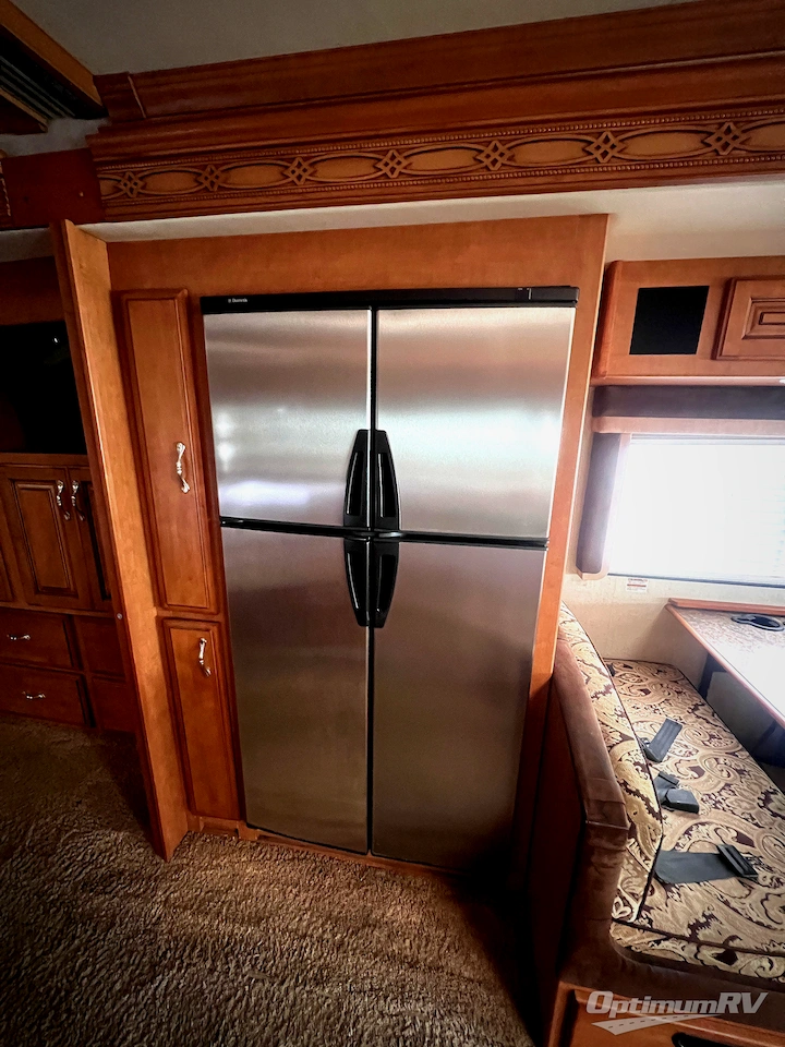 2011 Fleetwood Southwind 36D Photo 12