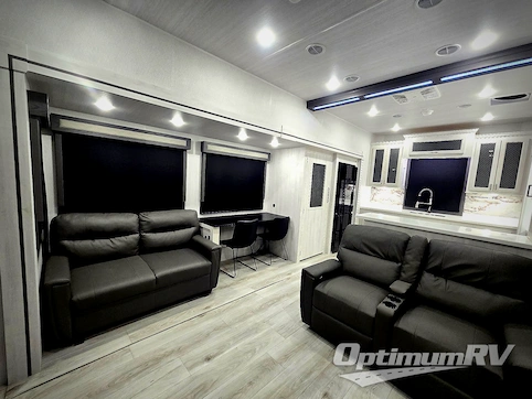 2025 East To West Ahara 395FB RV Photo 3