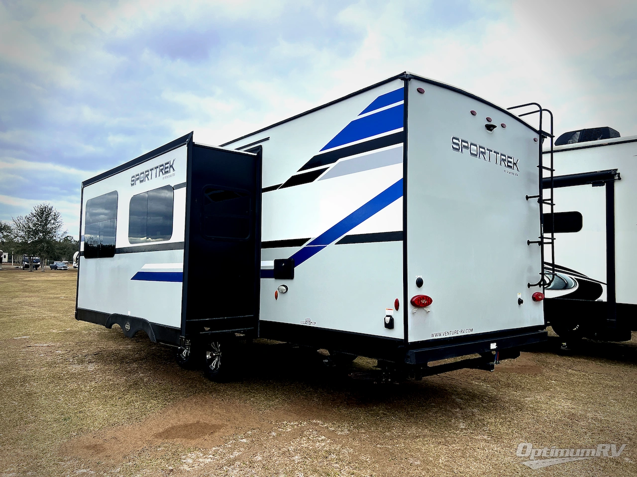 2021 Venture SportTrek ST281VBH Photo 2