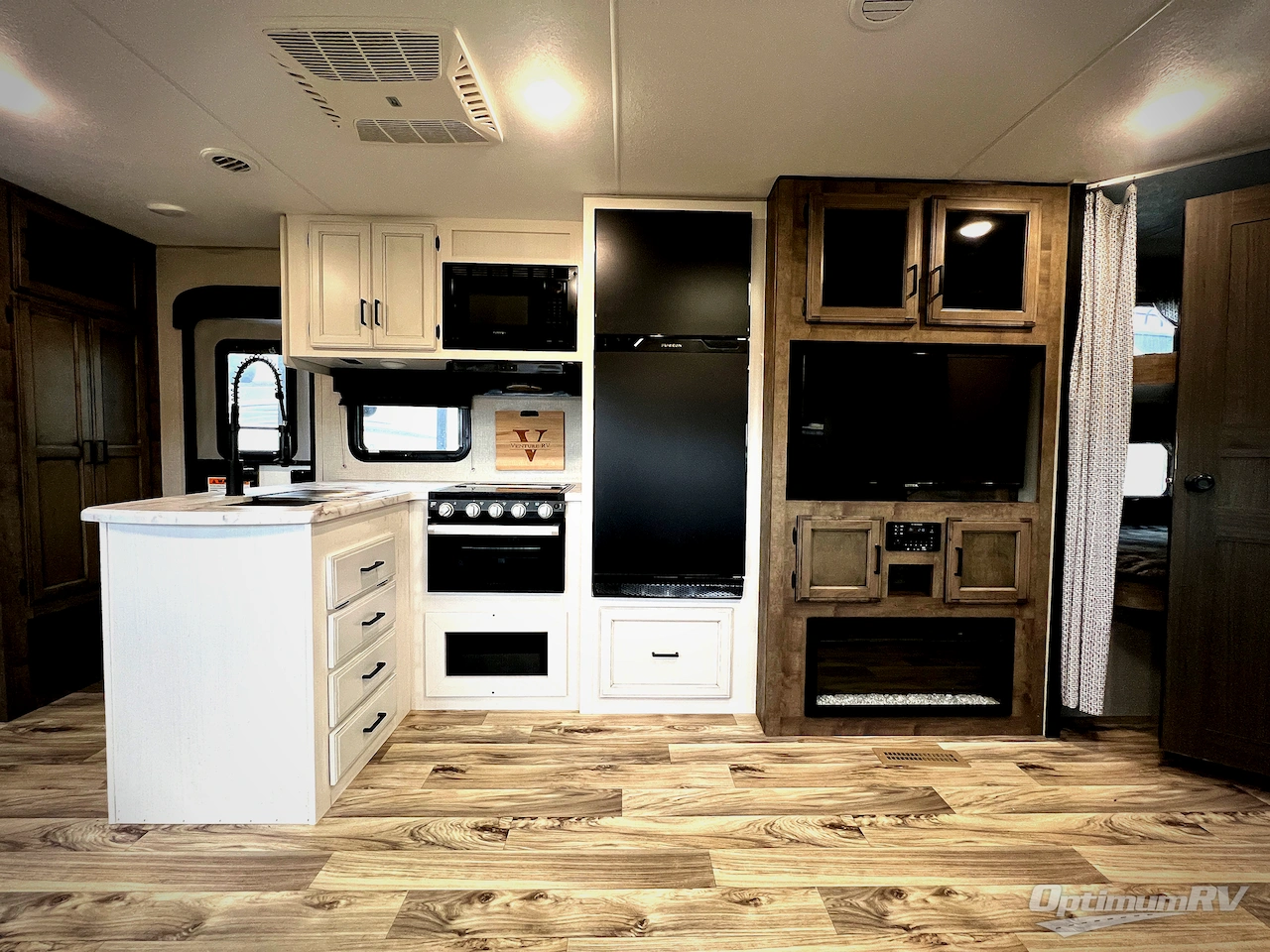 2021 Venture SportTrek ST281VBH Photo 7