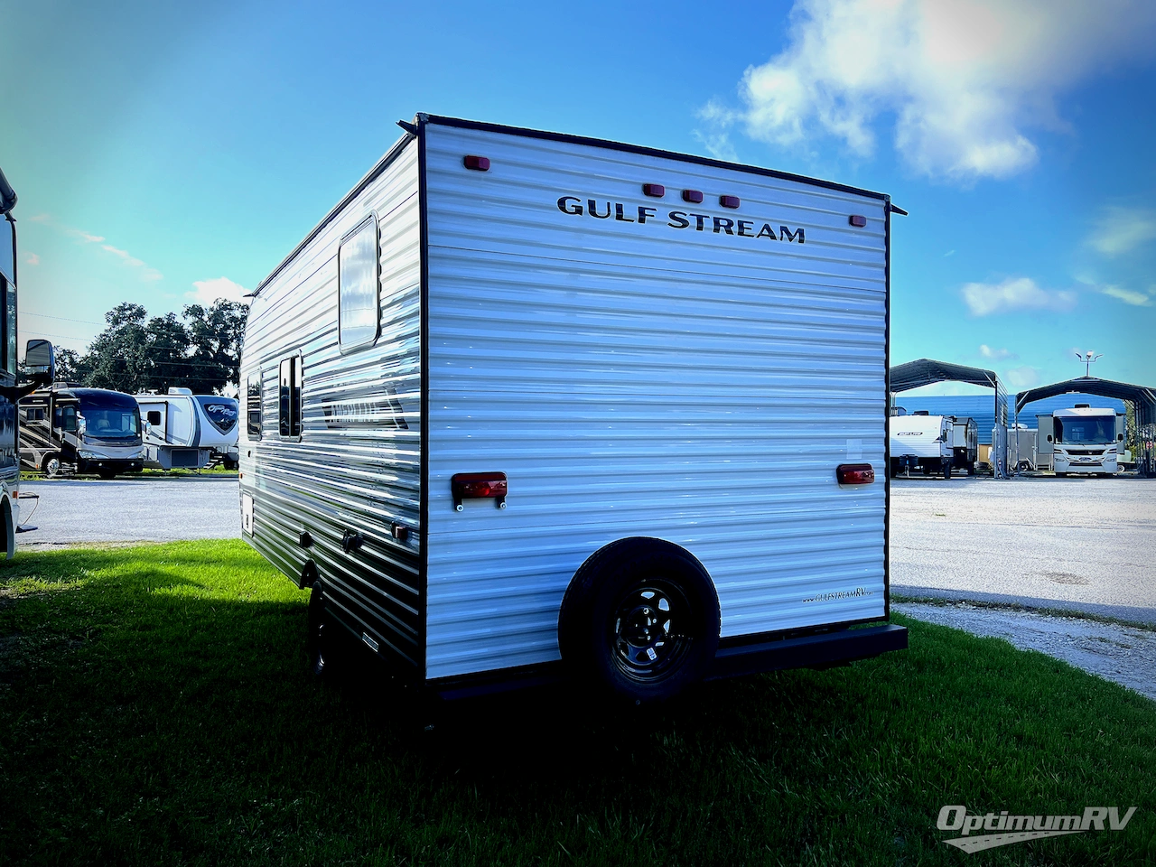 2024 Gulf Stream Kingsport Super Lite 199DD Photo 2