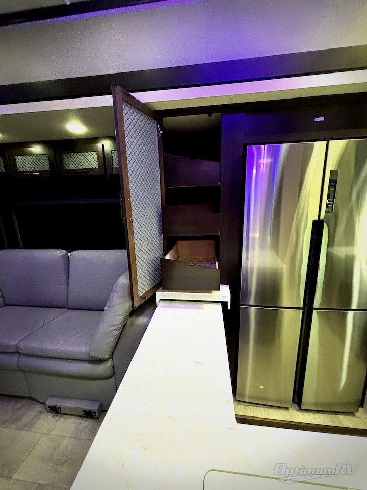 2022 Grand Design Momentum M-Class 395MS Photo 20