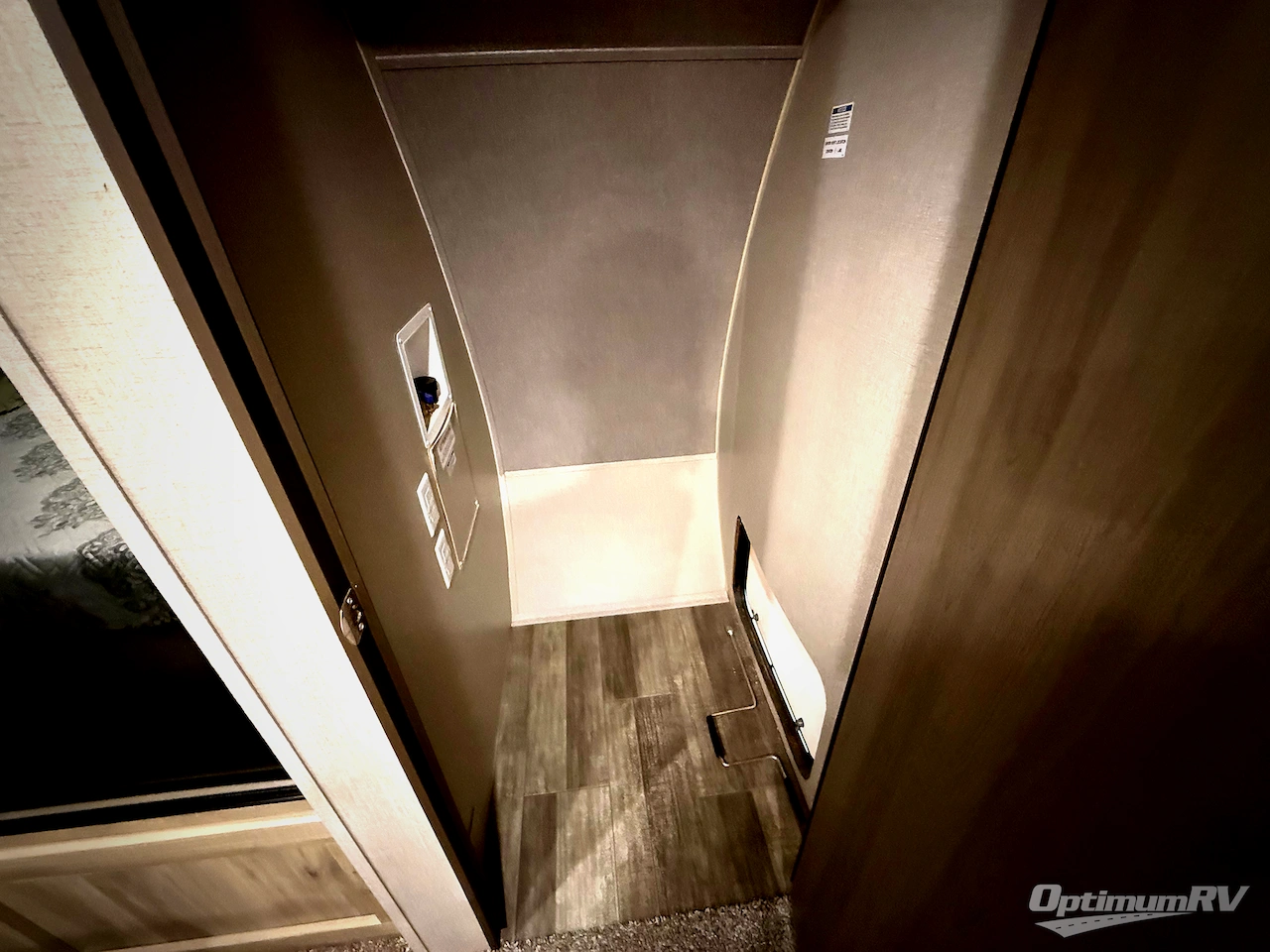 2021 Coachmen Catalina Legacy 323BHDSCK Photo 17
