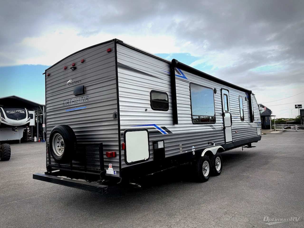 2021 Coachmen Catalina Legacy 323BHDSCK Photo 2