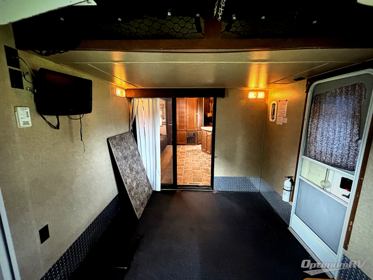 2013 KZ Inferno 3710T Photo 17