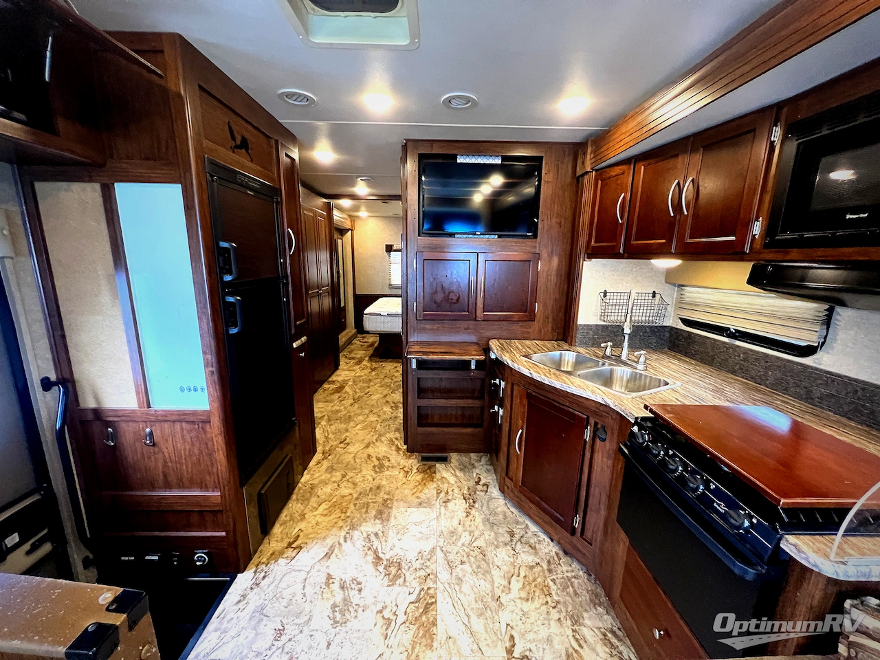 2017 Coachmen Pursuit 33 BH Photo 14