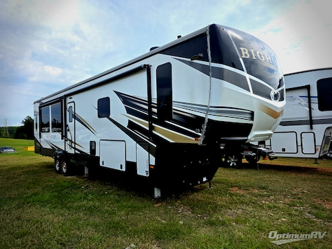 Used 2022 Heartland Bighorn 3970FB Featured Photo