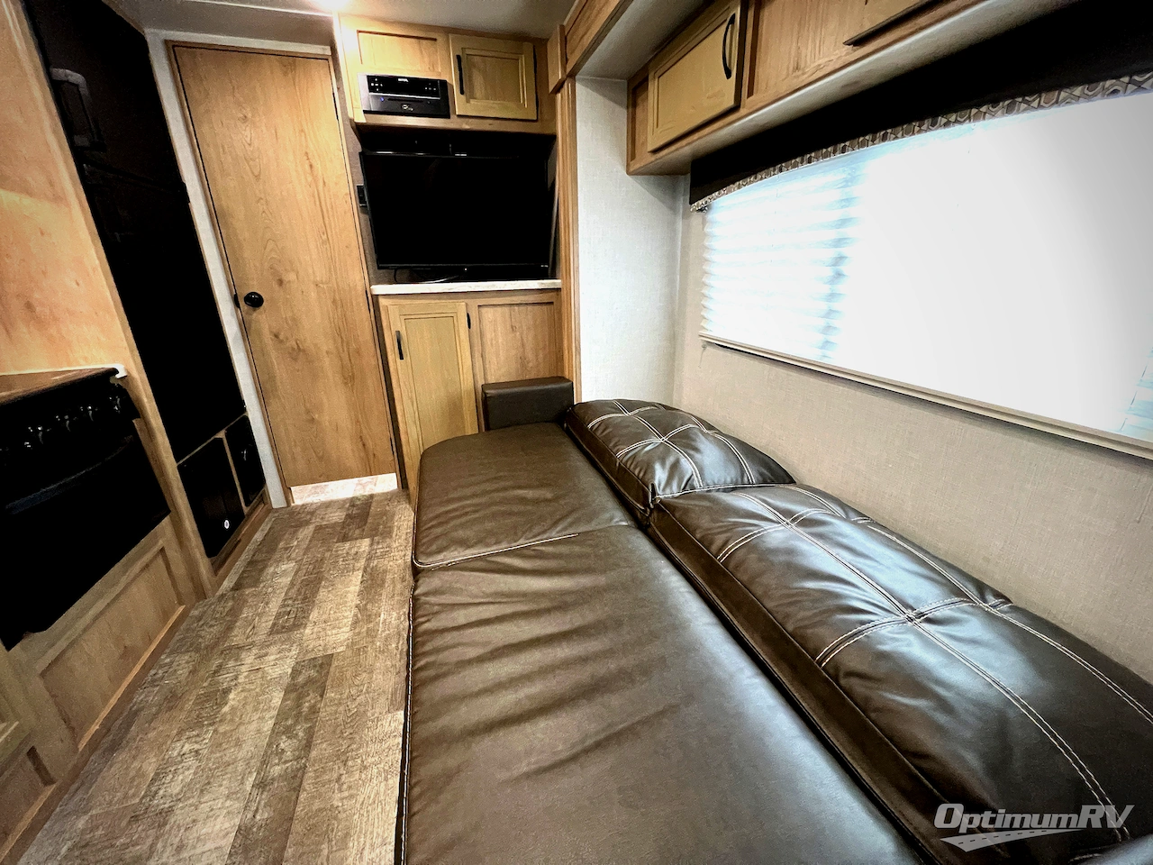 2021 Winnebago Towables Micro Minnie 2106DS Photo 15
