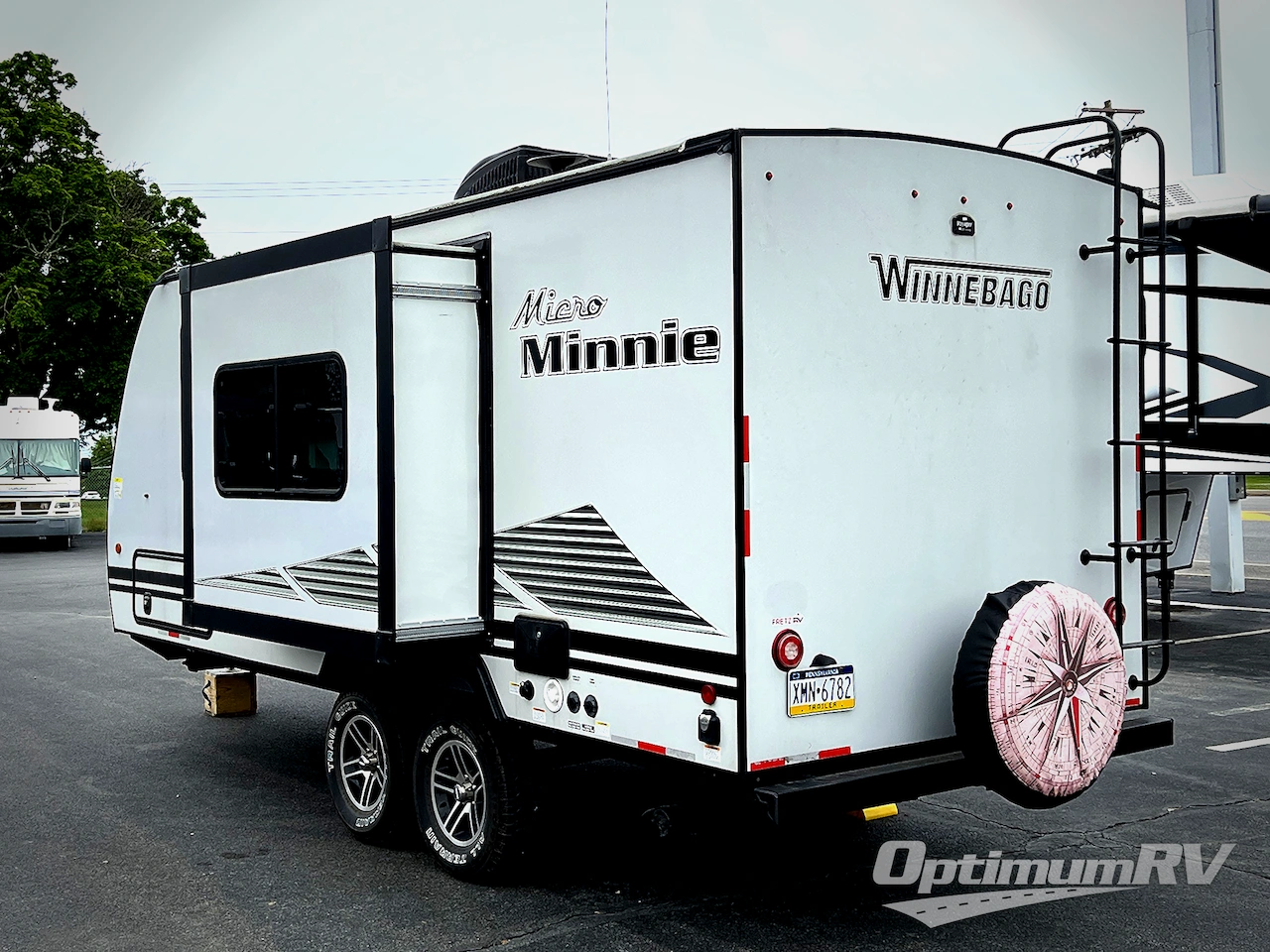 2021 Winnebago Towables Micro Minnie 2106DS Photo 3