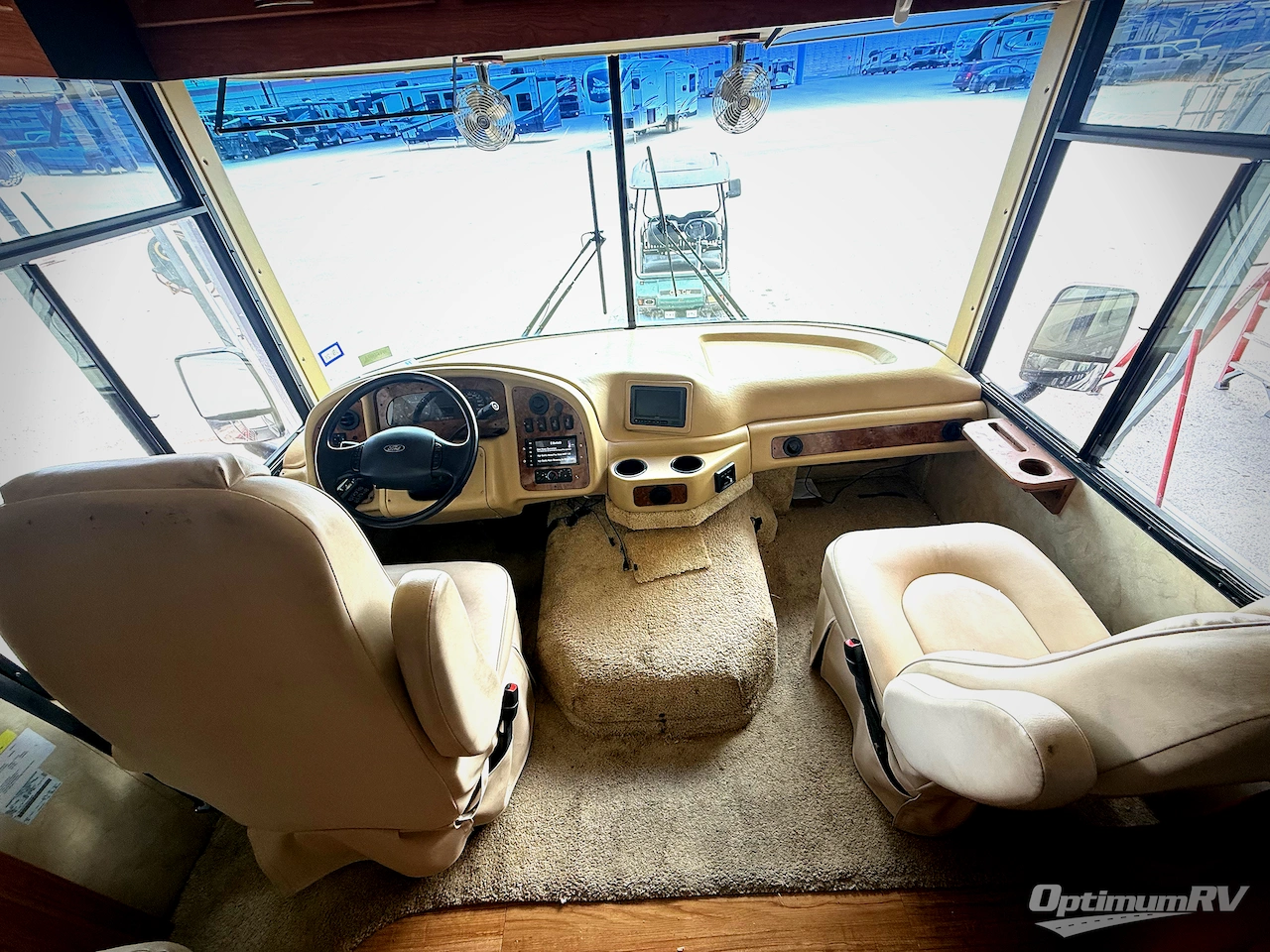 2011 Monaco Monarch 33 SDD Photo 5