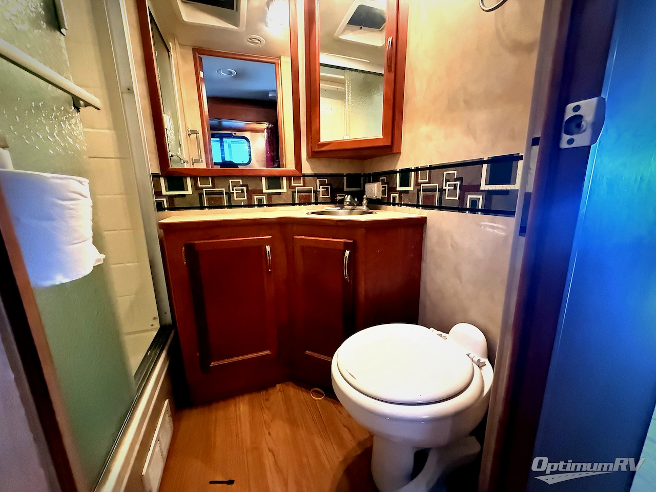 2011 Monaco Monarch 33 SDD Photo 19